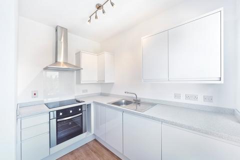 1 bedroom apartment to rent, St. Botolphs Street, Colchester, Essex, CO2