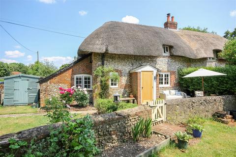 2 bedroom cottage for sale, 1 Pond Cottage, Upper Wield, Alresford