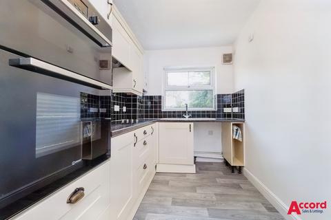 Flat 1, Raphael Court Pettits Lane, Romford, RM1 4SE