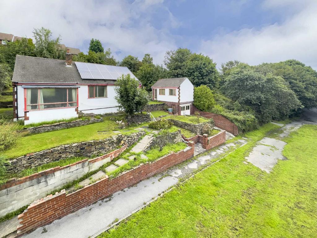 Bridle Street, Soothill 3 bed detached bungalow for sale £150,000