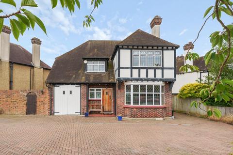 23 Uplands, Beckenham, BR3 3NB