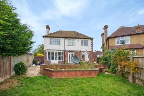 23 Uplands, Beckenham, BR3 3NB