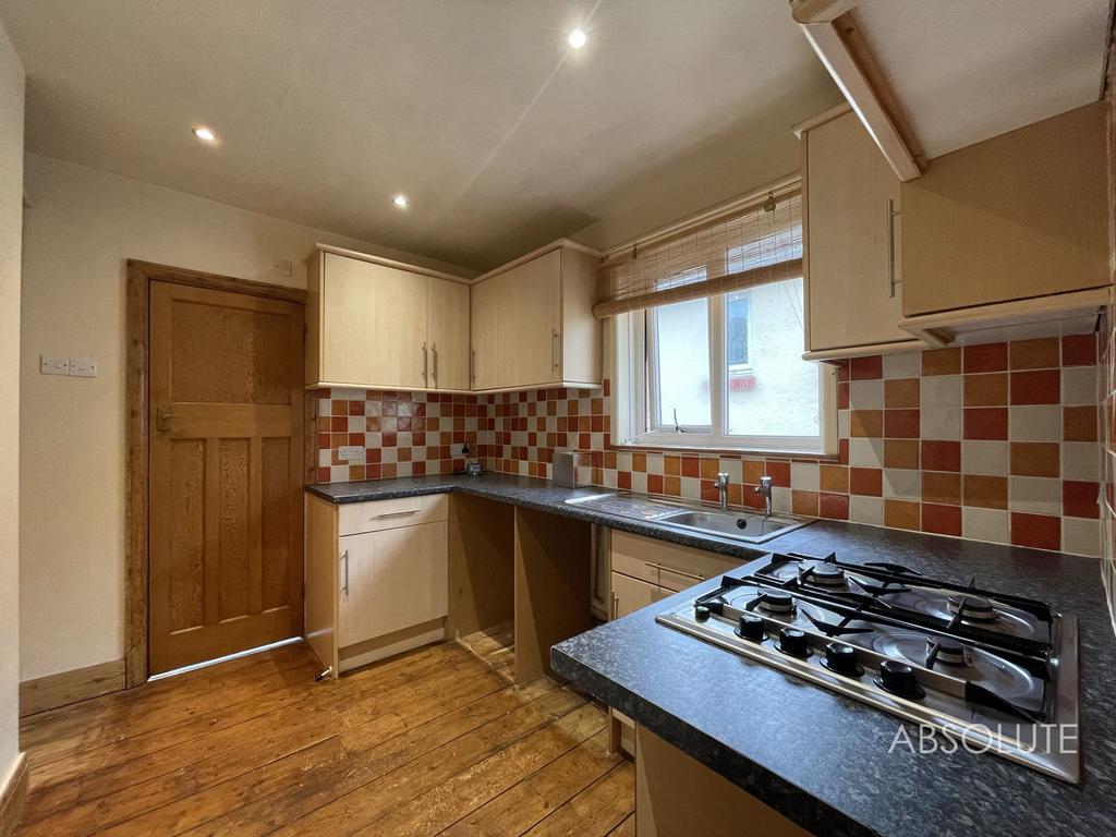 Road, Paignton, TQ3 2 bed apartment £850 pcm (£196 pw)