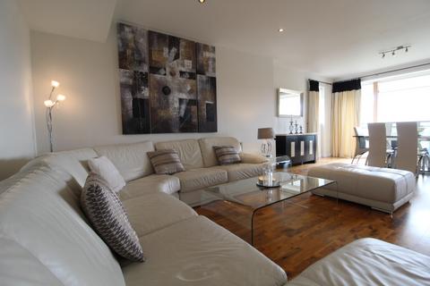 3 bedroom flat to rent, 301 Glasgow Harbour Terrace 10/2, Glasgow