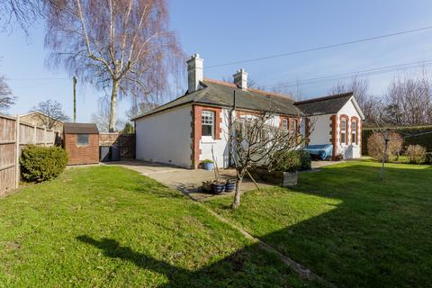 3 bedroom detached bungalow for sale, Avenue Road, Hayling Island PO11