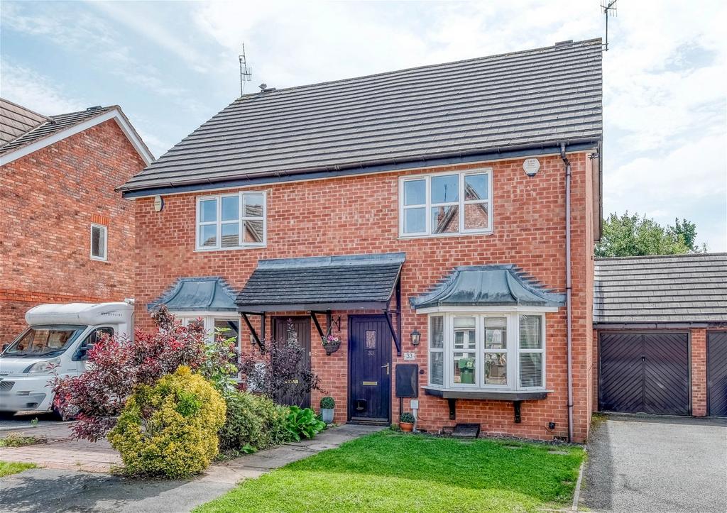 Pavillion Gardens, Woodland Grange, Bromsgrove, B61 0UQ 3 bed semi