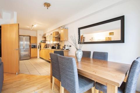 undefined, 2416L Breadalbane Street, Edinburgh, EH6 5JW