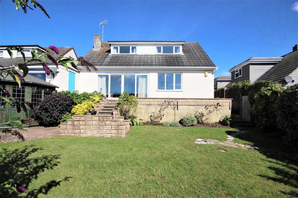 Springdale Road, Broadstone, Dorset, BH18 4 bed detached house for sale