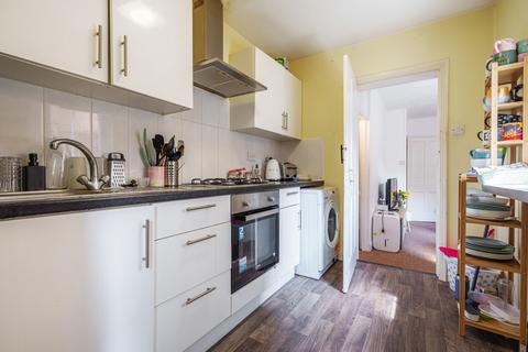15 Denzil Road, Guildford, GU2 7NQ