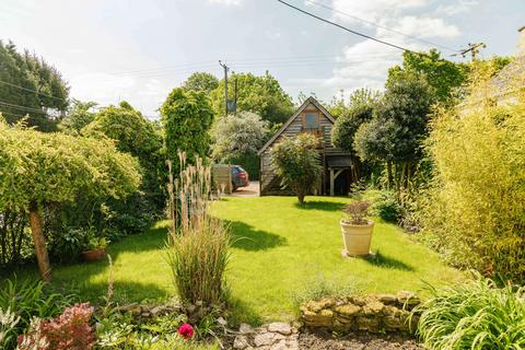 2 bedroom cottage for sale - Upper Minety, Malmesbury SN16 9PY