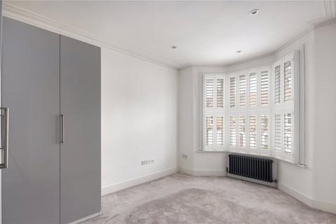 34 Leslie Road, London, E11 4HG