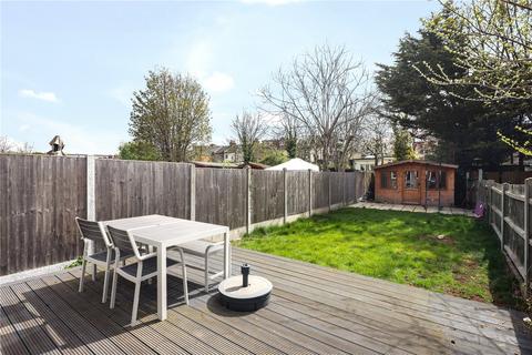 34 Leslie Road, London, E11 4HG