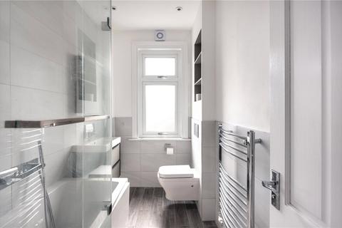 34 Leslie Road, London, E11 4HG
