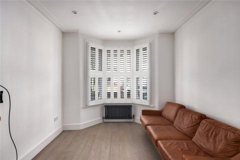34 Leslie Road, London, E11 4HG