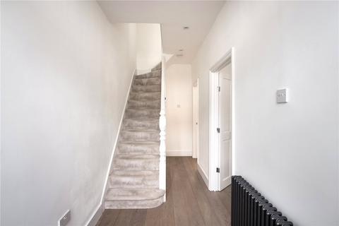 34 Leslie Road, London, E11 4HG