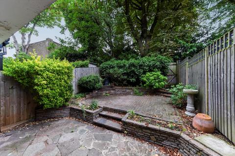 4 bedroom flat to rent - Marlborough Place, St John's Wood, London, NW8