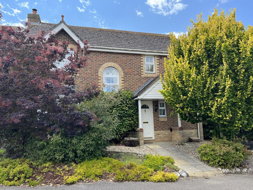 Ramsbury Drive, Hungerford RG17 4 bed detached house for sale £699,950