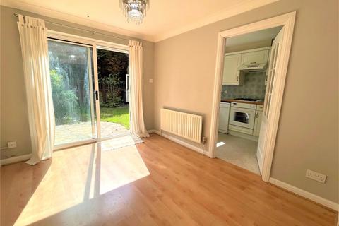 3 bedroom end of terrace house to rent, Orchard Close, Elstead, Godalming, Surrey, GU8
