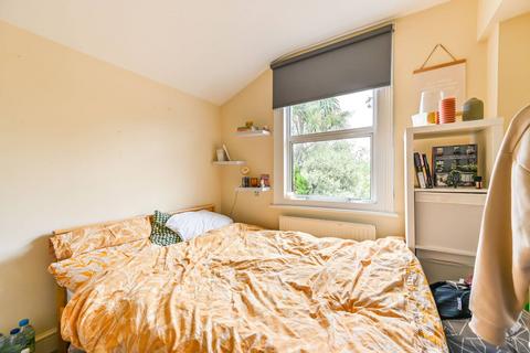 1 Ranmere Street, London, SW12 9QQ