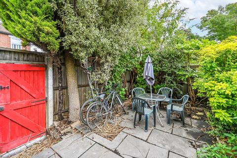 1 Ranmere Street, London, SW12 9QQ