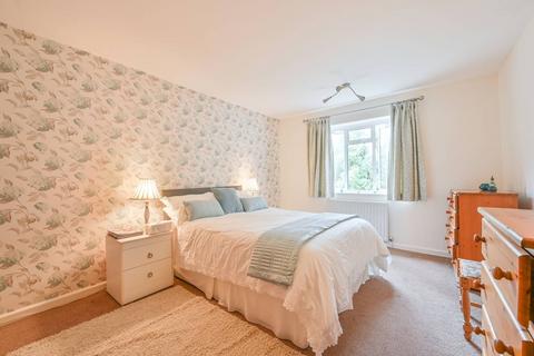 2 bedroom flat for sale, Sudbury Hill, Harrow on the Hill, Harrow, HA1