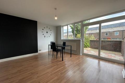 undefined, Hassett Road, Homerton, E9