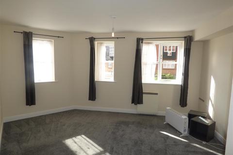 2 bedroom flat to rent, Jacobs Oak, South Willesborough, Ashford, TN24