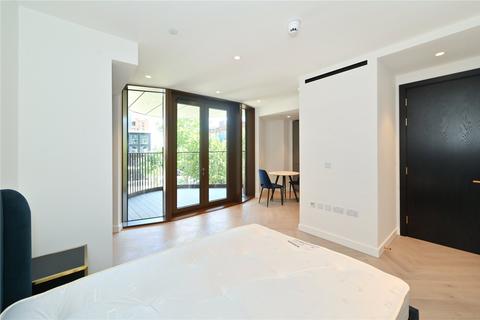 Studio to rent, Triptych Place, London, SE1