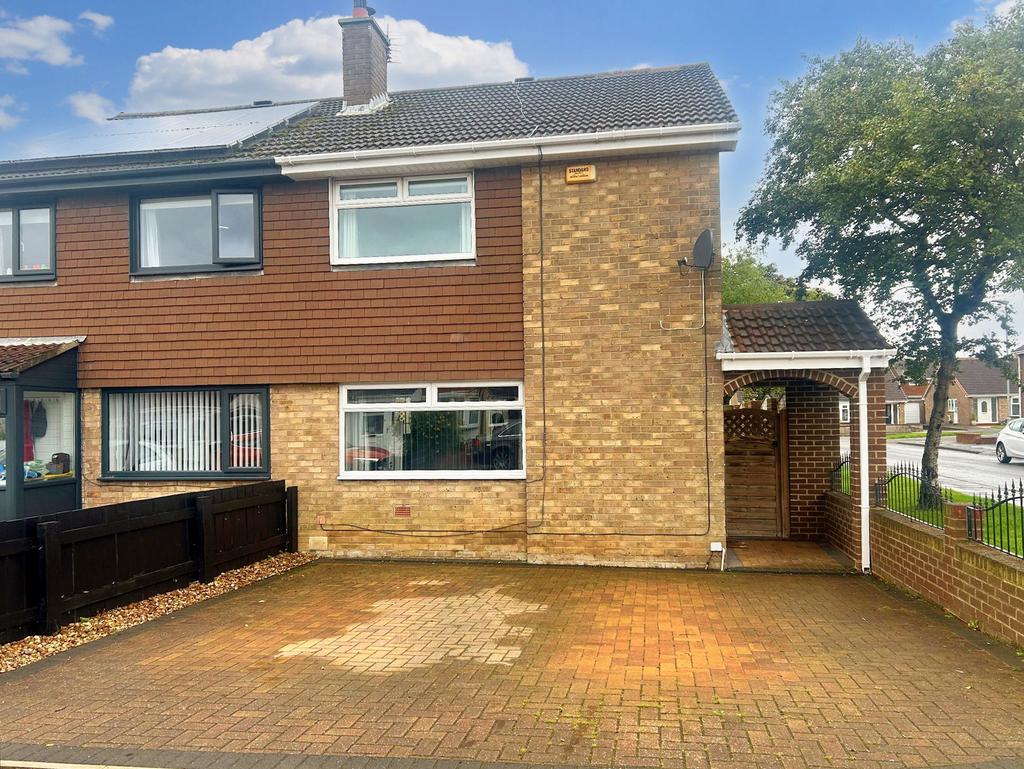 Cormorant Close, South Beach, Blyth, Northumberland, NE24 3PY 3 bed