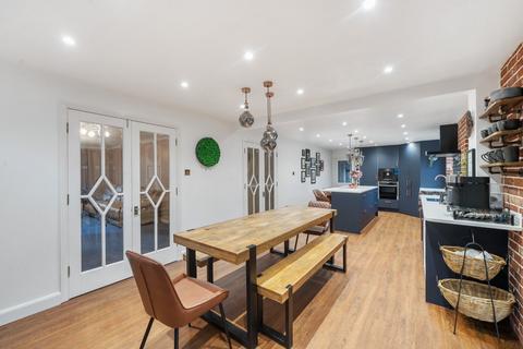 6 Upmill Close, West End, Southampton, SO30 3HT