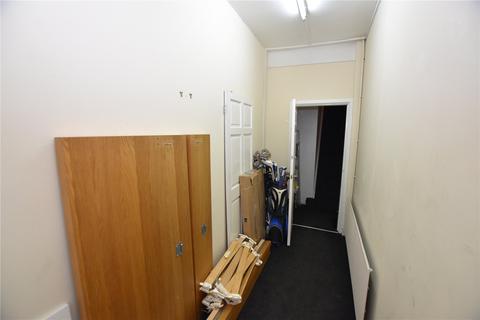 574 Ashton Road, Oldham, OL8 3HW
