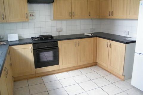 3 bedroom apartment to rent, Cumberland House - KINGSTON HILL