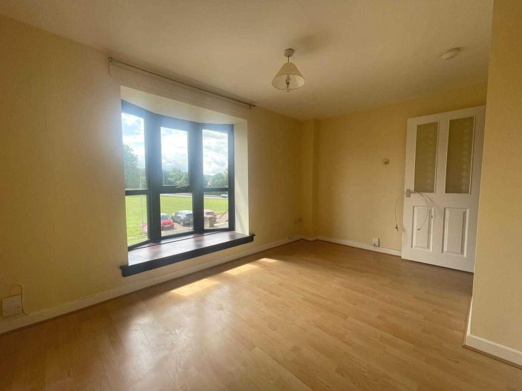 Moorfoot Avenue, Paisley 1 bed flat £550 pcm (£127 pw)
