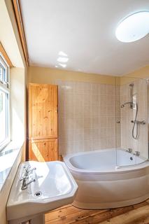 16 Mountfield, Goring, Reading, RG8 0BE
