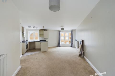2 bedroom flat for sale, Stadium Approach, Aylesbury, Buckinghamshire