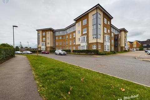 2 bedroom flat for sale, Stadium Approach, Aylesbury, Buckinghamshire