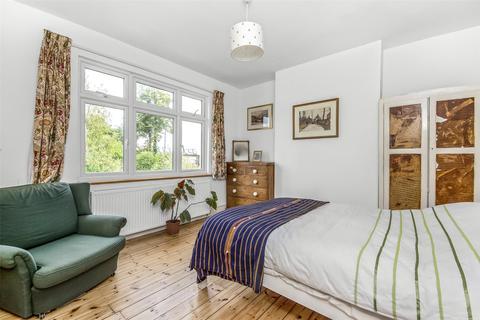 4 bedroom semi-detached house for sale - Burnt Ash Hill, Lee, London, SE12