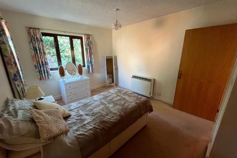 2 bedroom retirement property for sale, Fleet,  Hampshire,  GU51