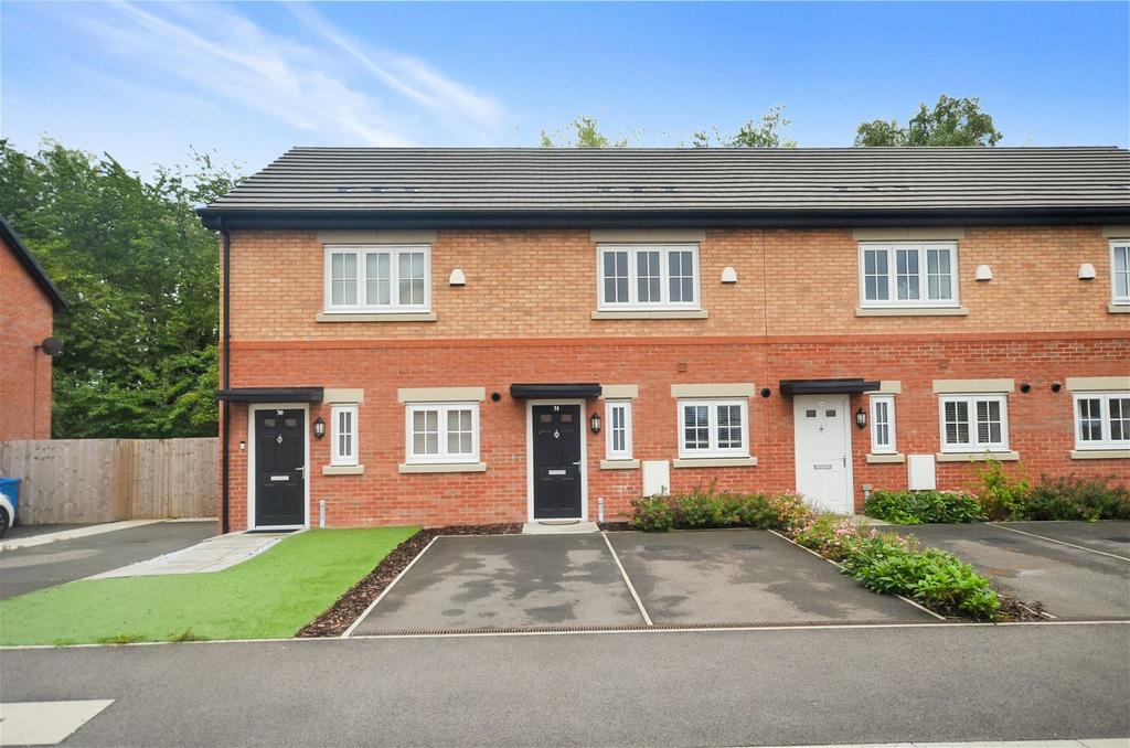 Grove Street, Widnes 2 bed terraced house £900 pcm (£208 pw)