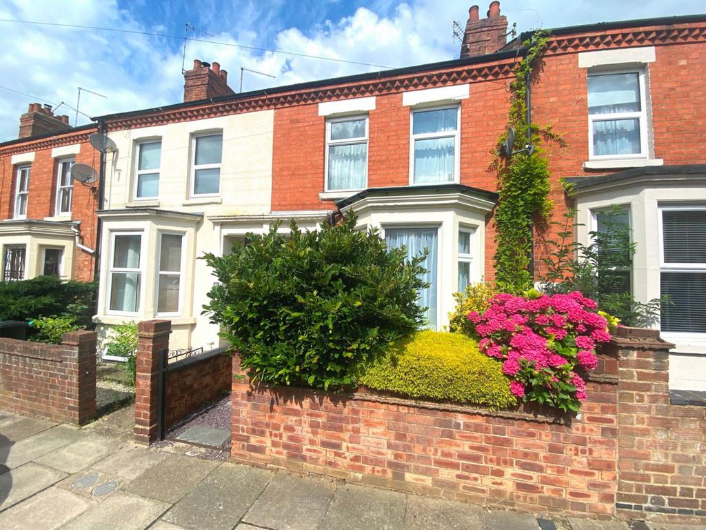 Shelley Street, Poets Corner... 2 bed terraced house £210,000