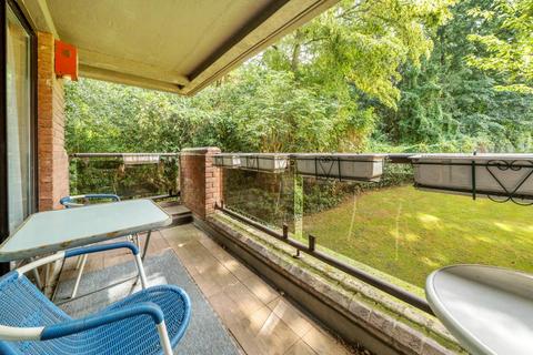 2 bedroom flat for sale, Spencer Close,  Finchley,  N3