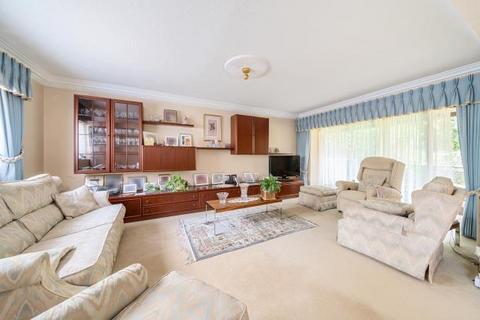 2 bedroom flat for sale, Spencer Close,  Finchley,  N3