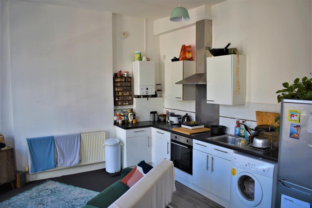 Athelstan Road, Cliftonville, CT9 1 bed flat for sale £85,000