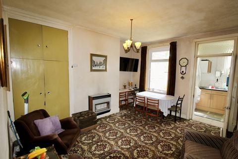 4 Buckley Street, Uppermill, Oldham, OL3 6BP