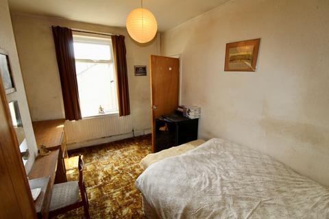 4 Buckley Street, Uppermill, Oldham, OL3 6BP