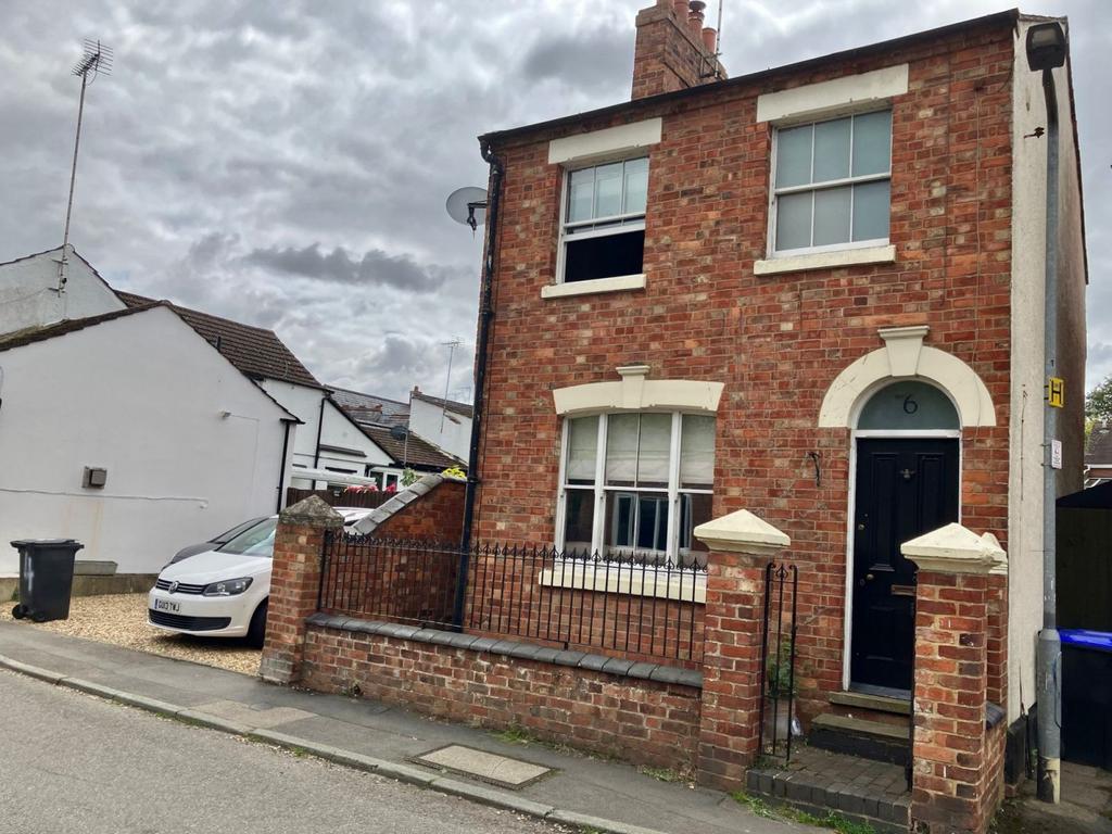 West Street, Weedon, Northampton NN7 4QU 3 bed detached house for sale