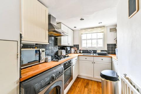 1 bedroom flat for sale - Lambourn Road, Clapham Old Town, London, SW4