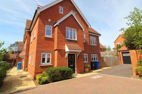 undefined, Maidenhead,  Berkshire,  SL6