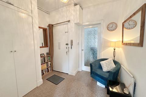 9 Craig Road, Glasgow, G44 3DW
