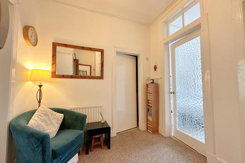 9 Craig Road, Glasgow, G44 3DW